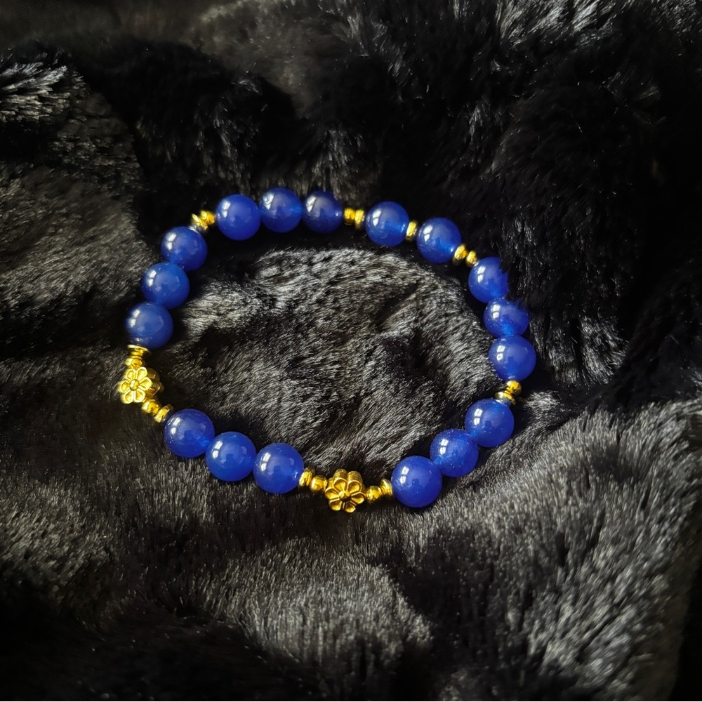 Blue Chalcedony Beaded Stretch Bracelet with Gold Hematite Accents